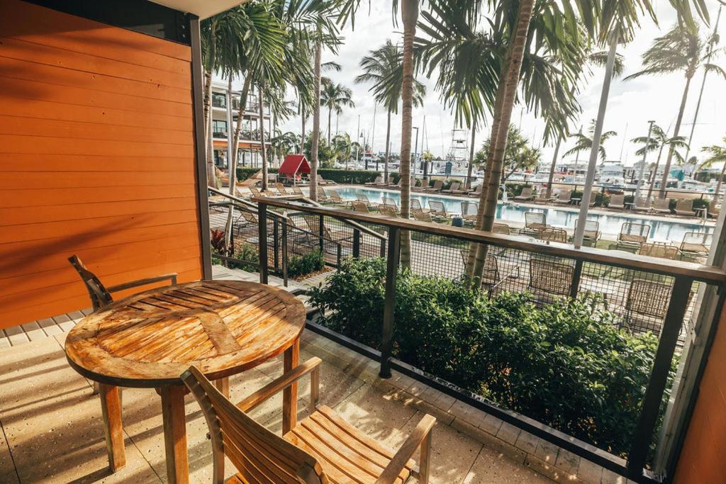 The Perry Hotel & Marina Key West Stock Island Exterior foto